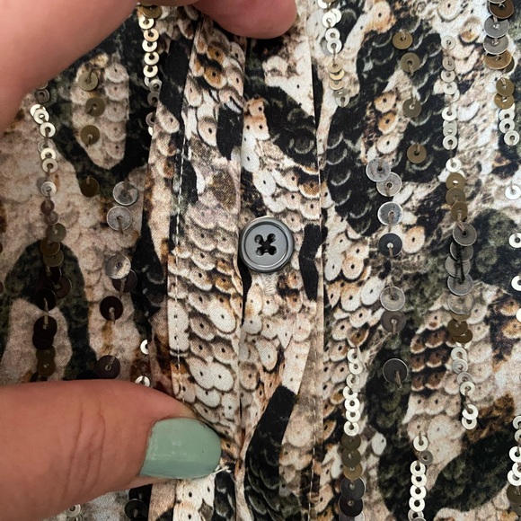 Robert Graham 100% silk leopard print sequins detail blouse balloon sleeves - Picture 15 of 16